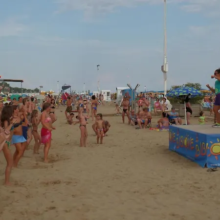 Ferienhaus Fuer 5 Personen Ca 32 Qm In Bibione, Adriakueste Italien Und Umgebung Bibione